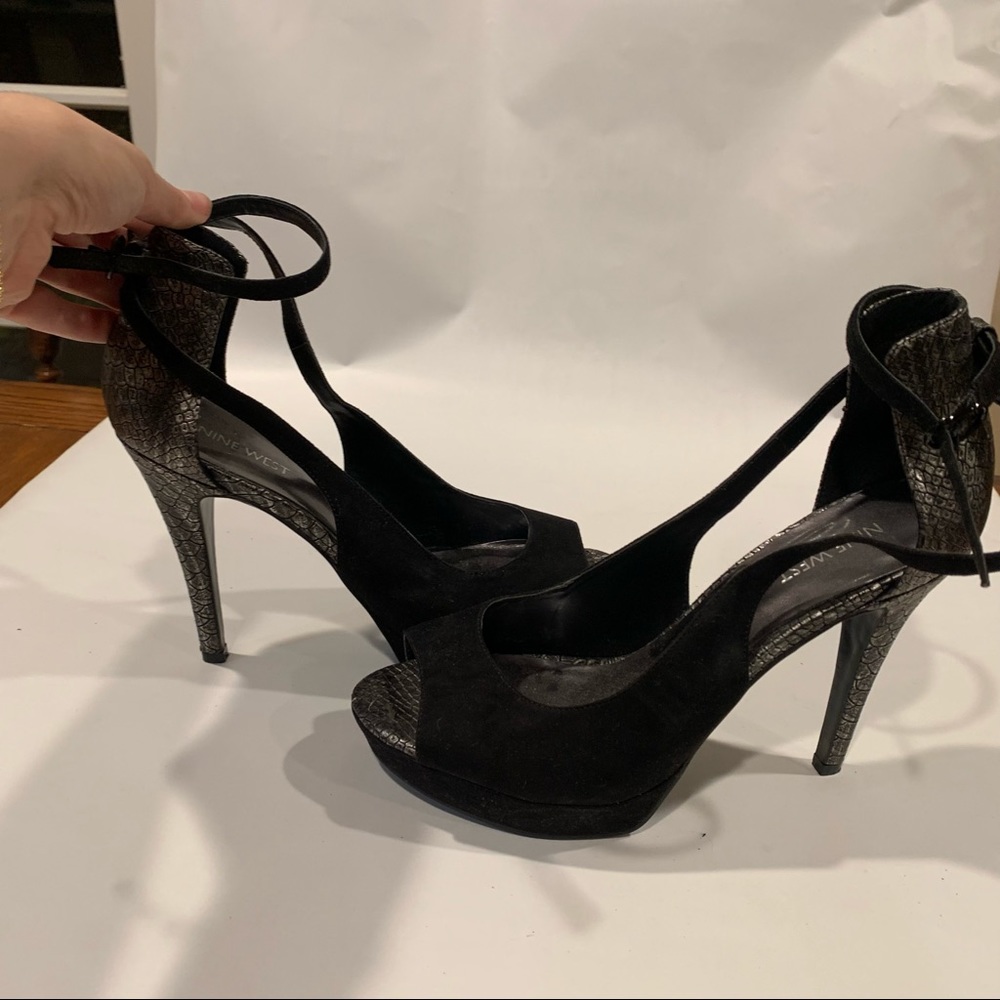 Nine West pumps